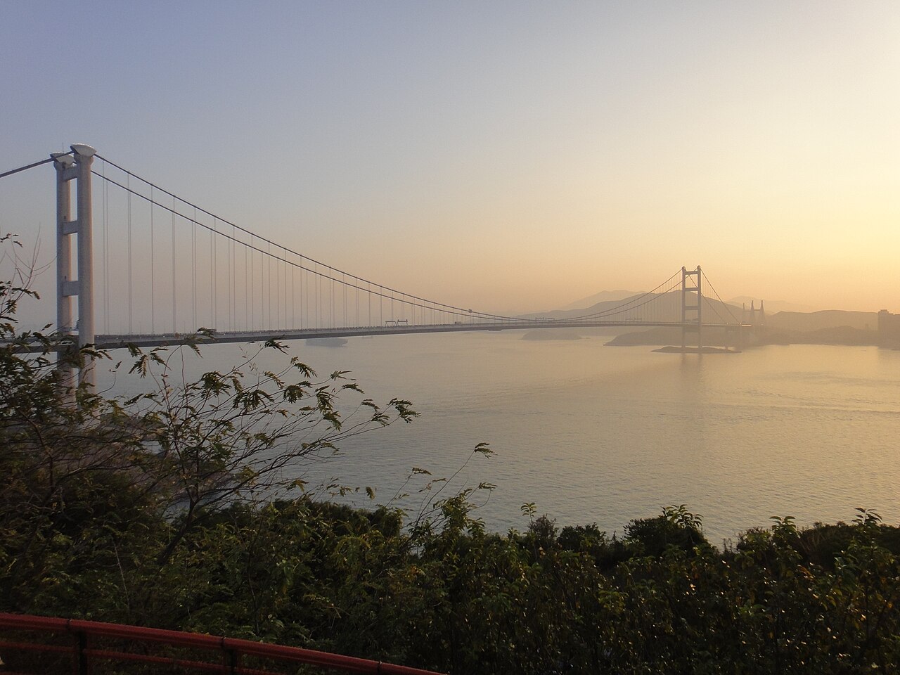 صورة Lantau Link Visitors Centre and Viewing Platform
