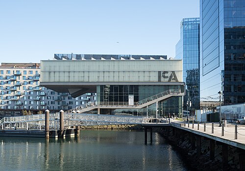 The Institute of Contemporary Art