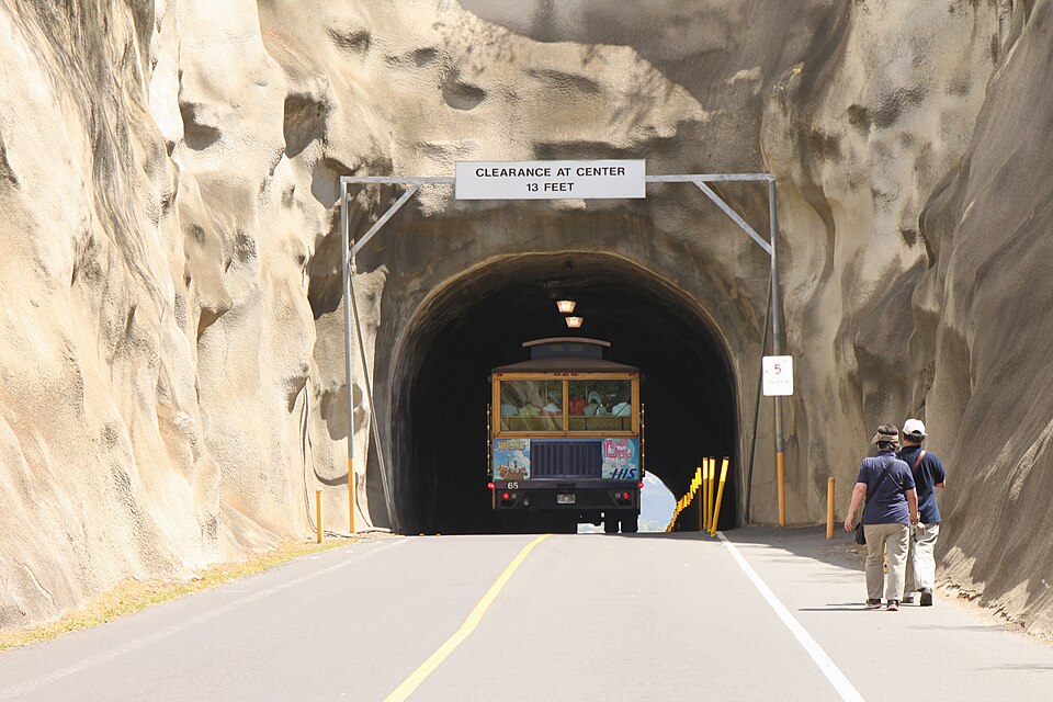 A photograph of Diamond Head State Monument