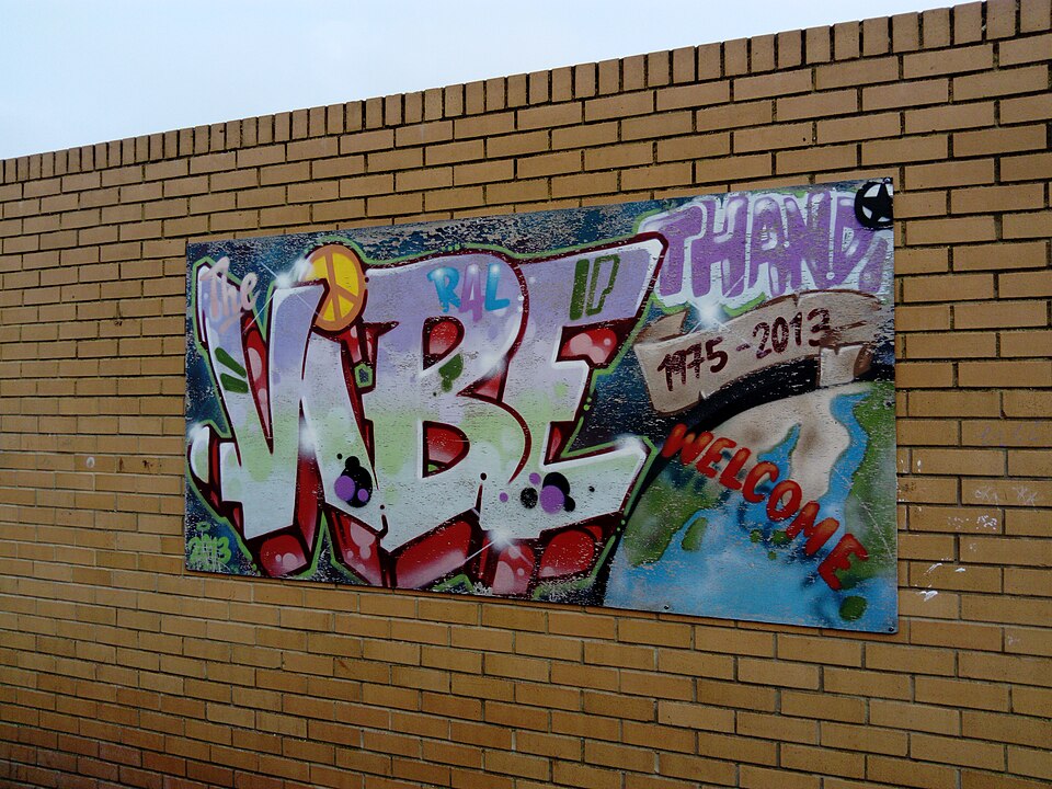A photograph of Becontree Primary School