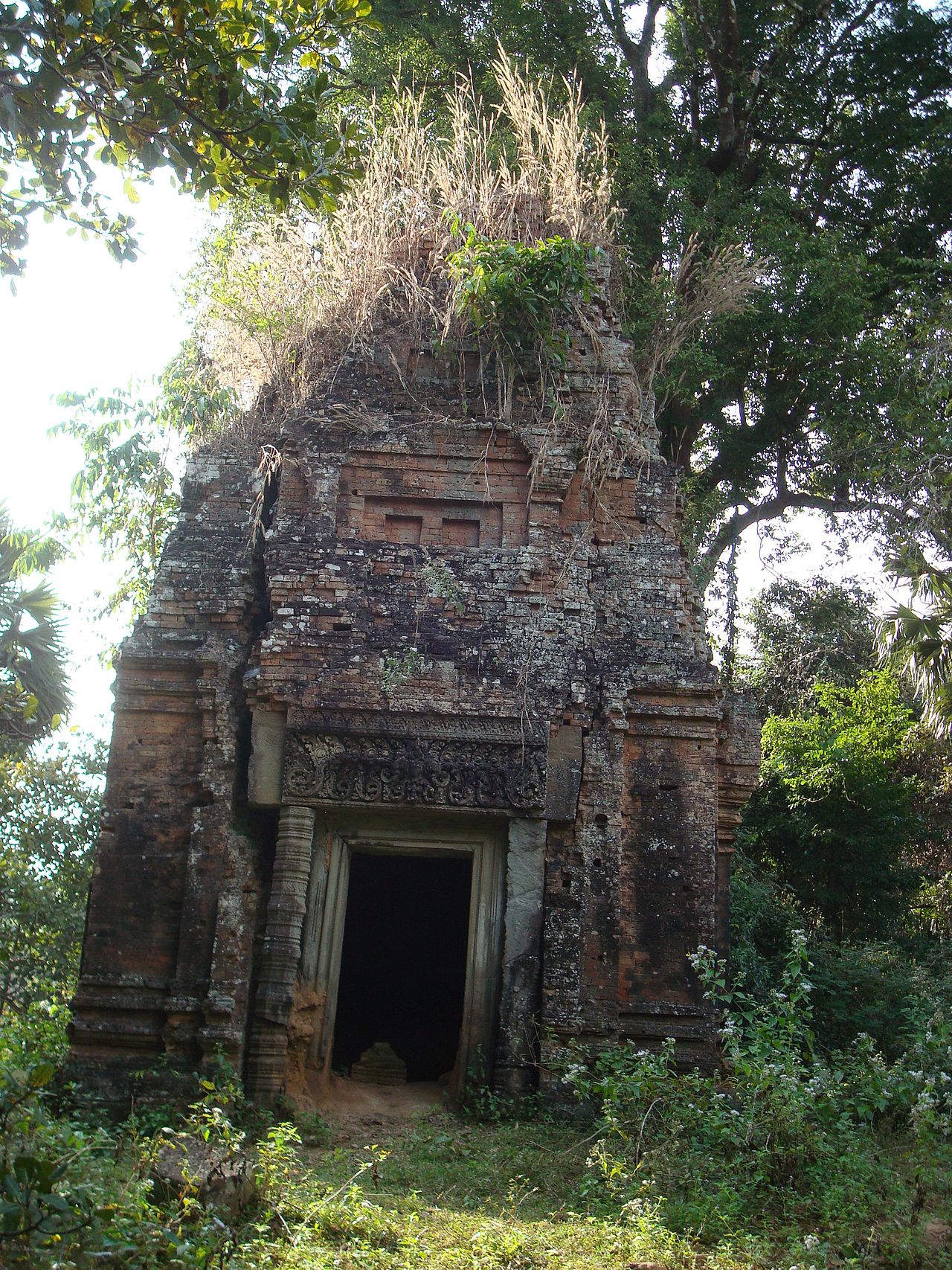 Prasat Leak Neang