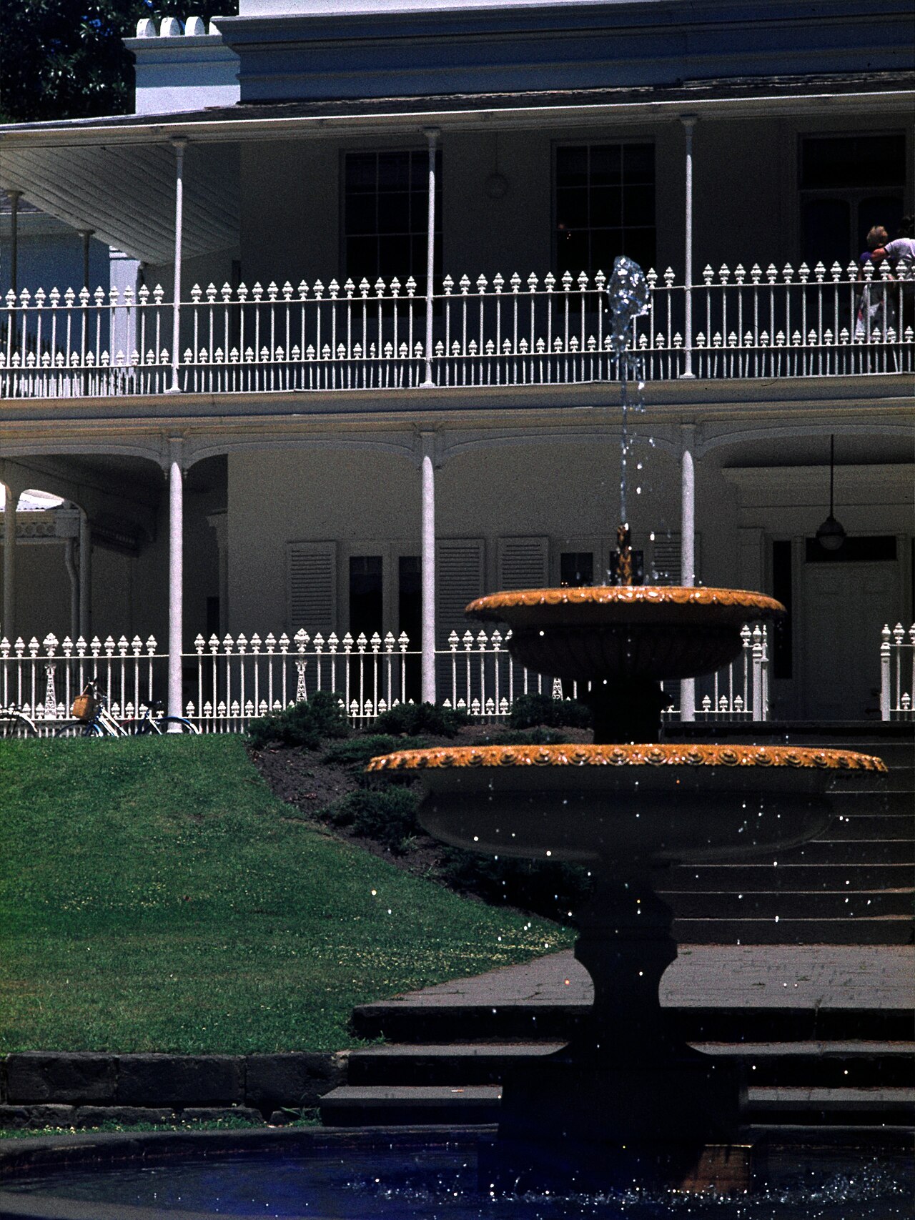 Como House