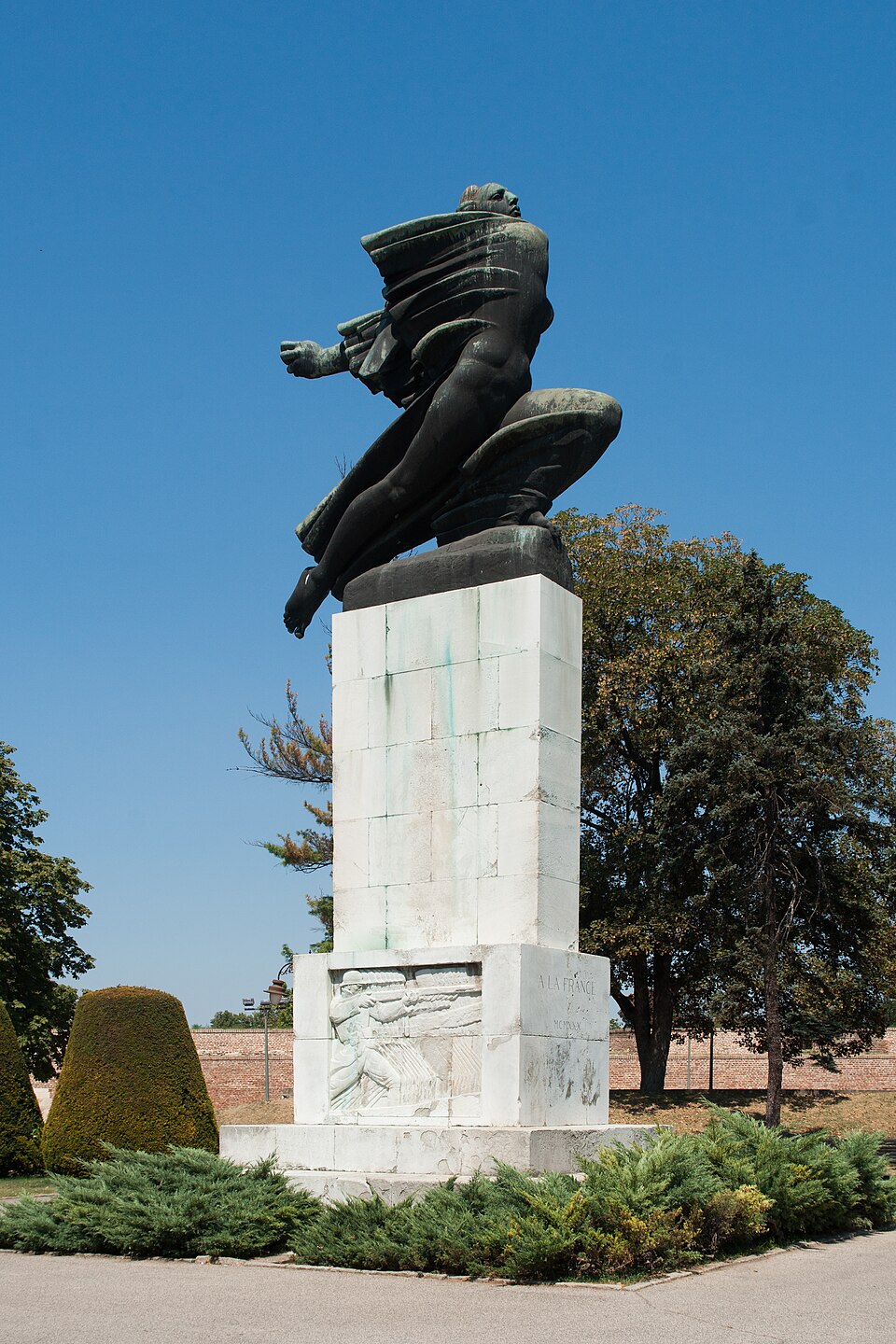 A photograph of Monument of Gratitude to France