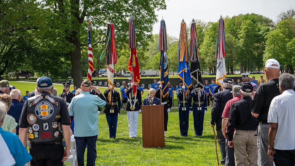 A photograph of Vietnam Veterans Memorial
