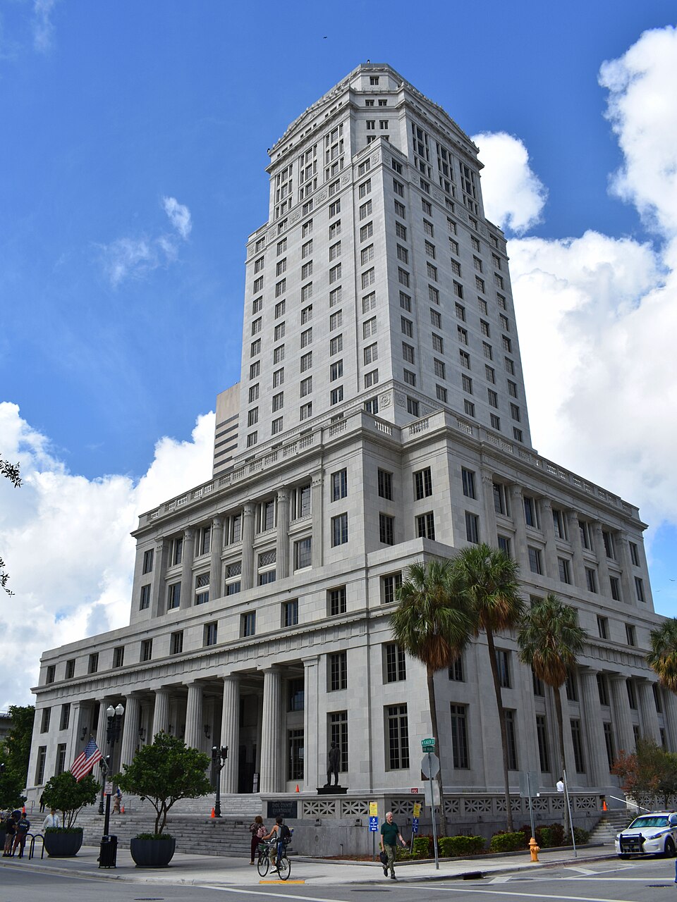 A photograph of Miami-Dade County Courthouse
