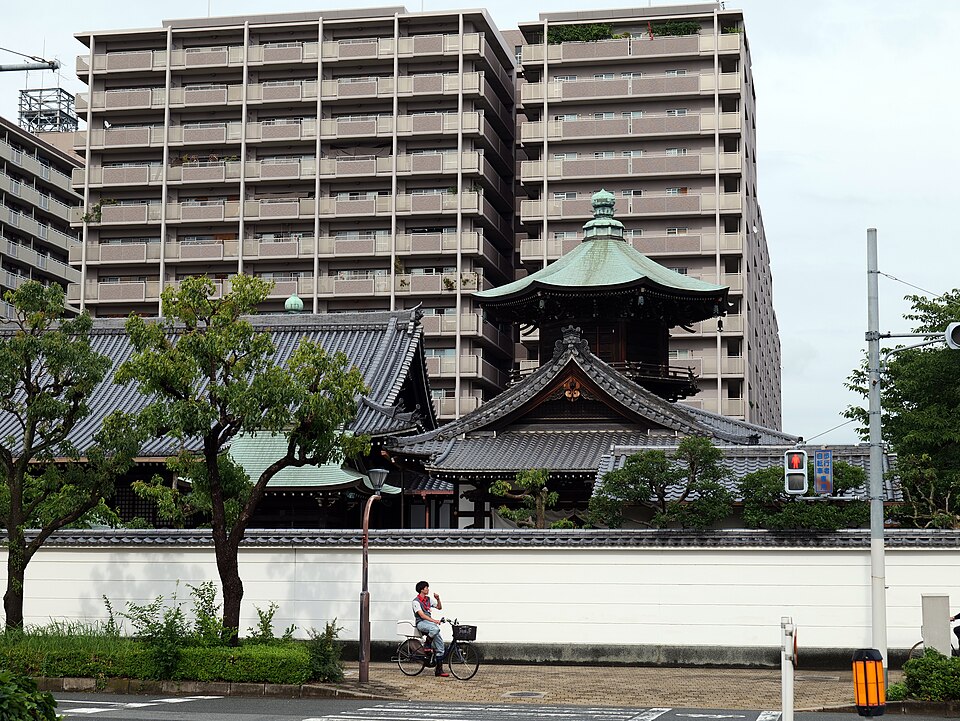 A photograph of Kakuman-ji Temple