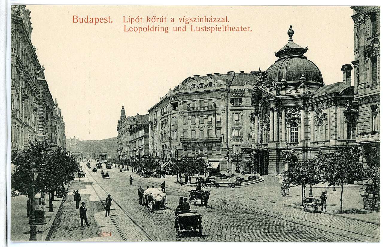Budapeşte Komedi Tiyatrosu fotoğrafı
