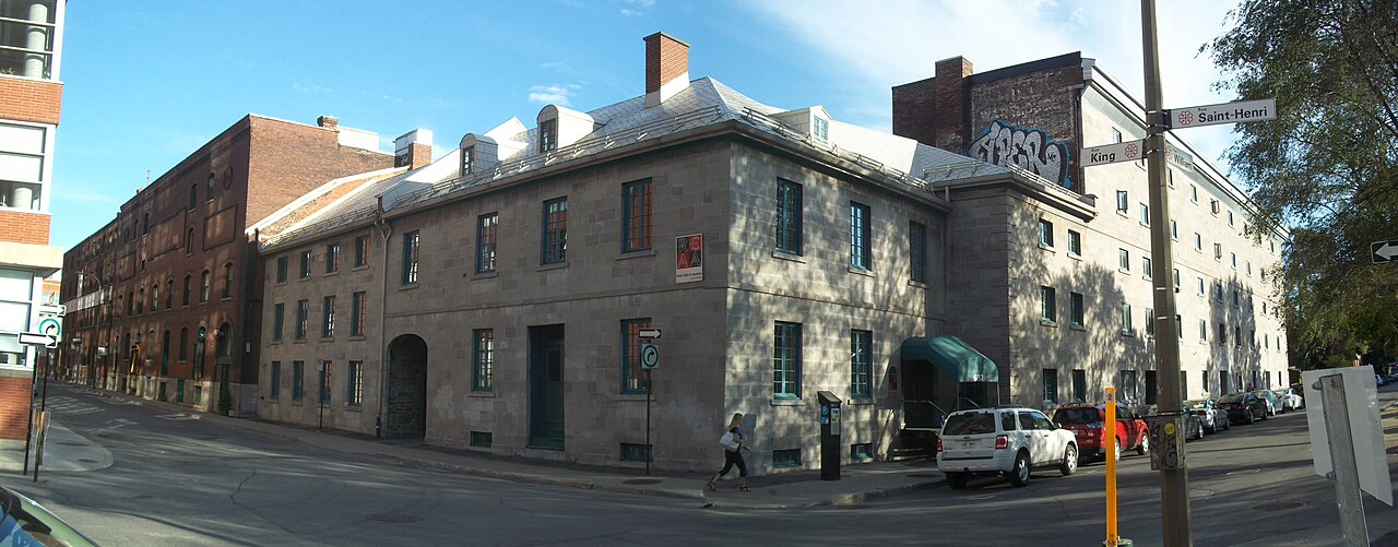 A photograph of Maison Abner-Bagg