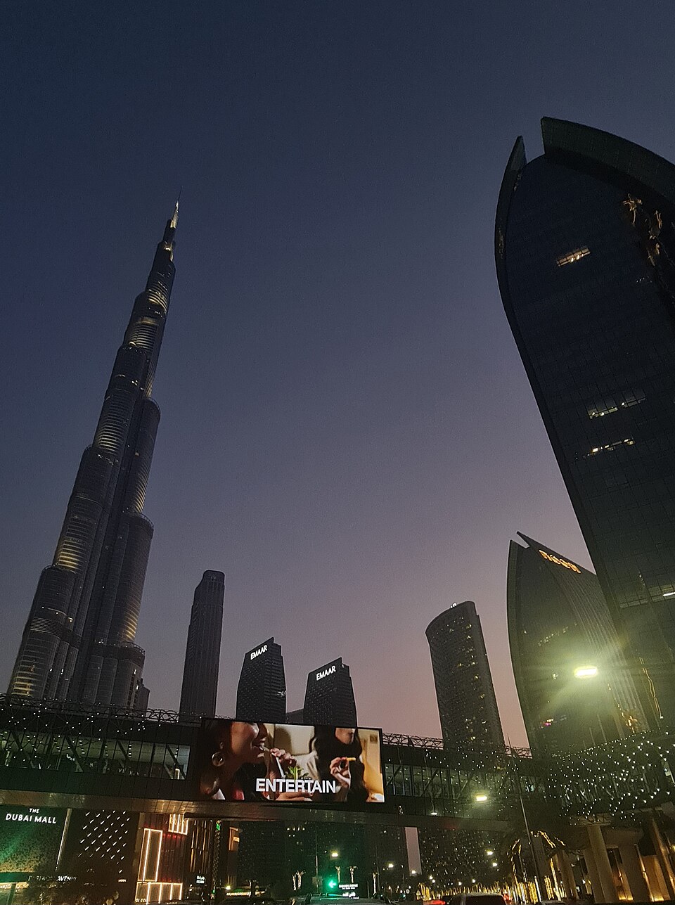 A photograph of Burj Khalifa
