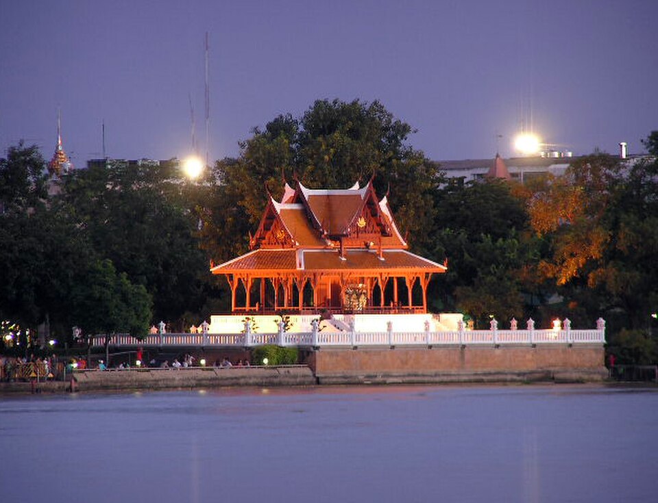A photograph of Santichaiprakarn Park