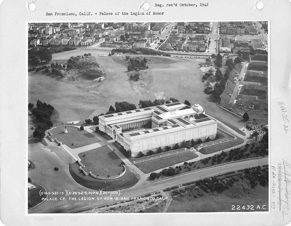 A photograph of Legion of Honor