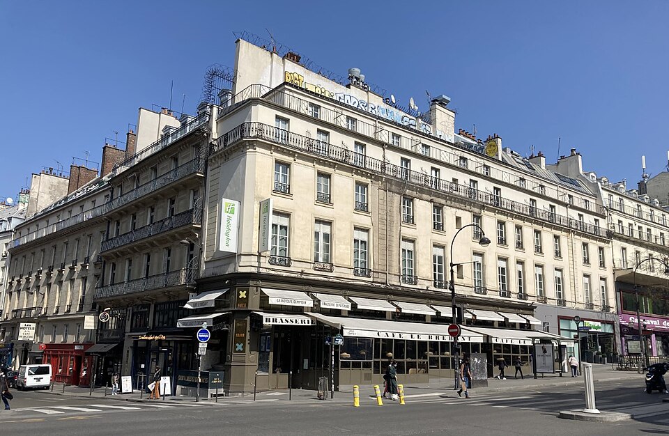 A photograph of Le Brébant