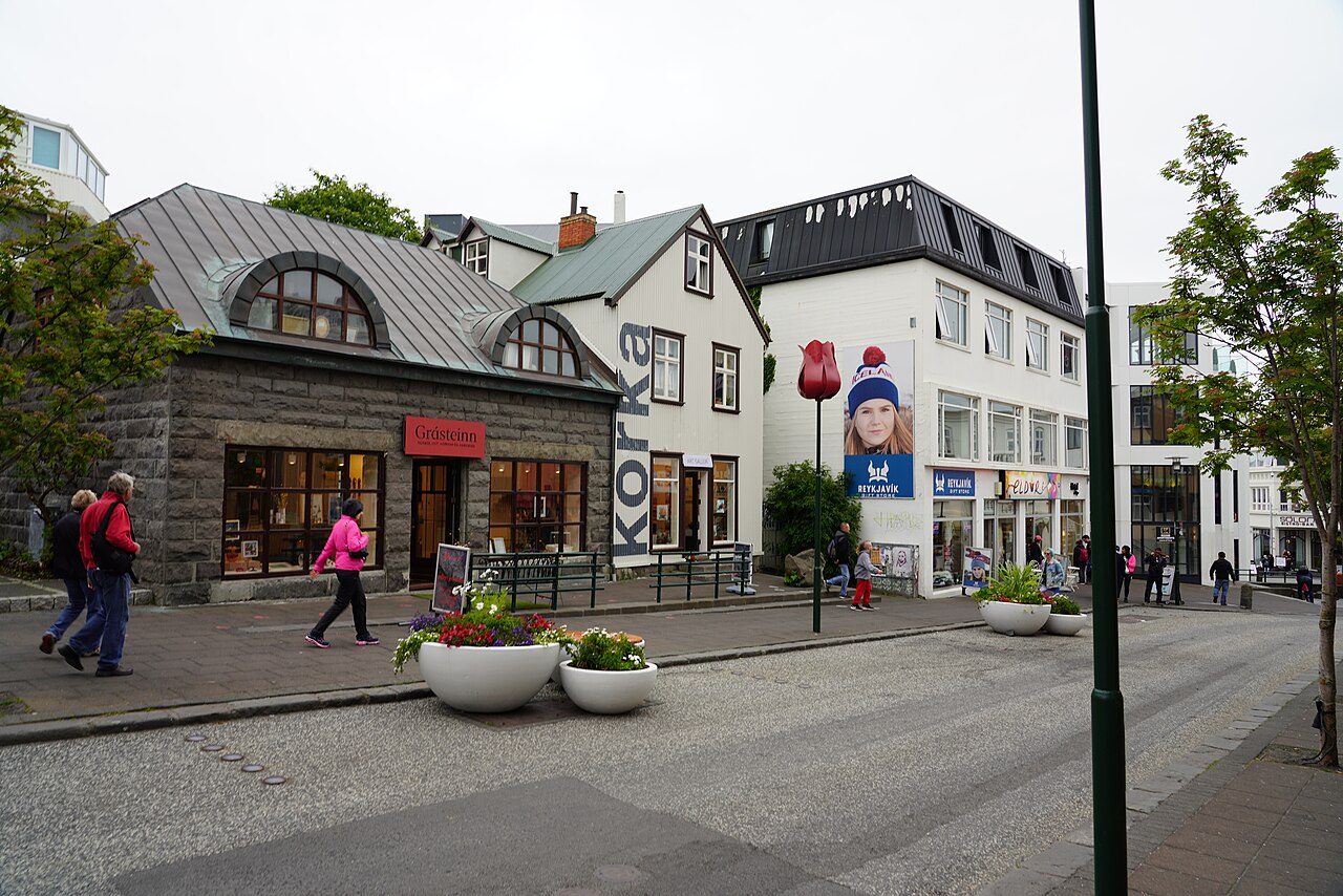 A photograph of Laugavegur
