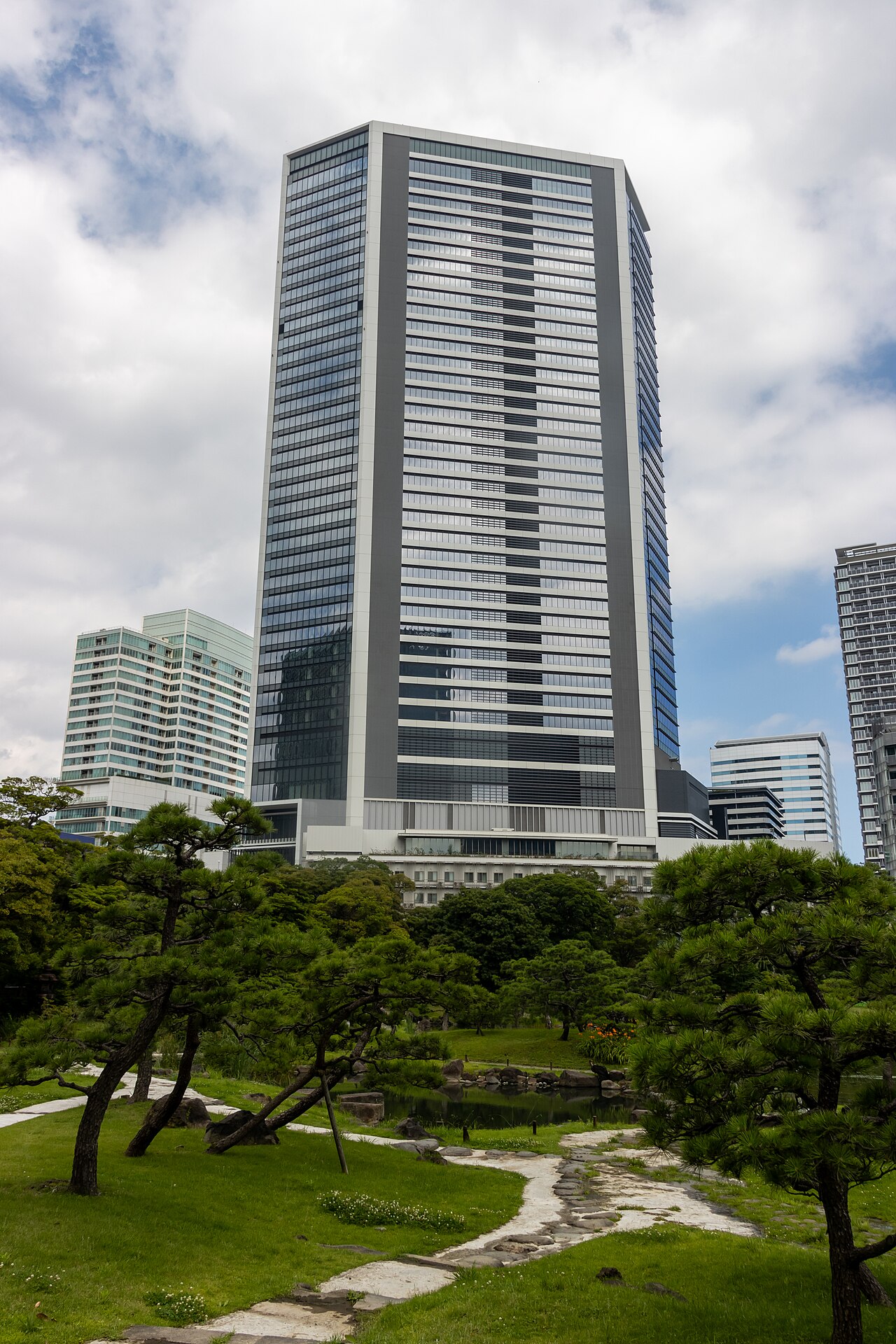 Kyu Shiba Rikyu Garden fotoğrafı