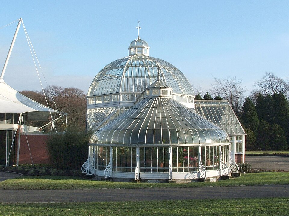 A photograph of Tollcross Park