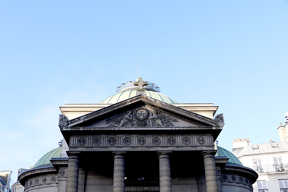 A photograph of Chapelle expiatoire