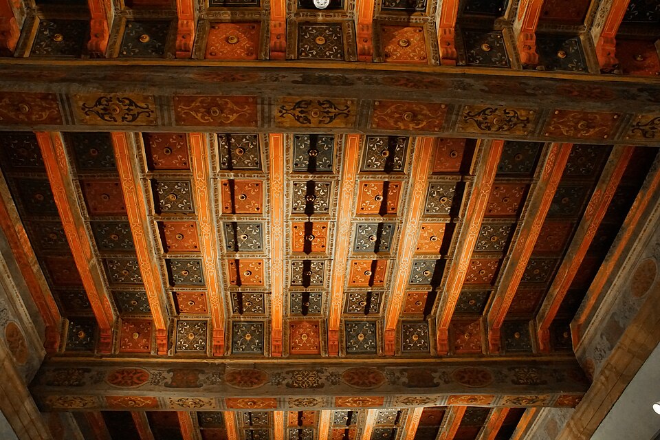 A photograph of House Manzoni