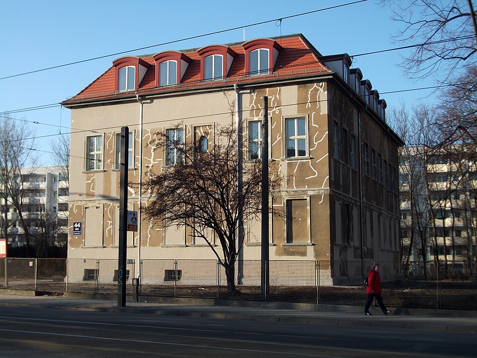 A photograph of Hohenschönhausen Castle