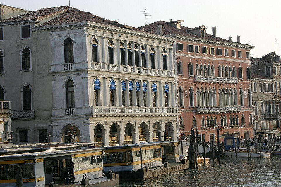 A photograph of Palazzo Bembo