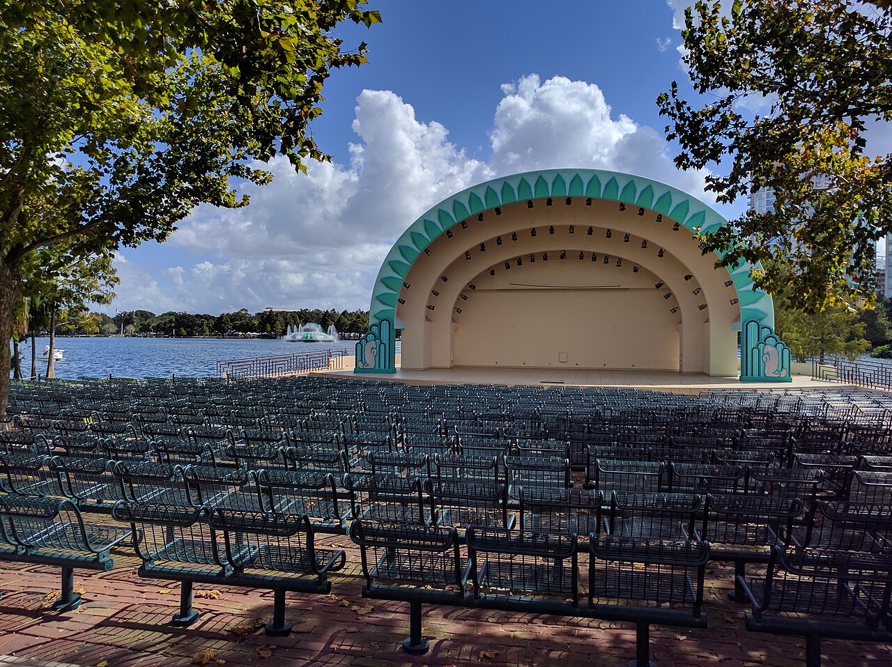 Walt Disney Amphitheater의 사진