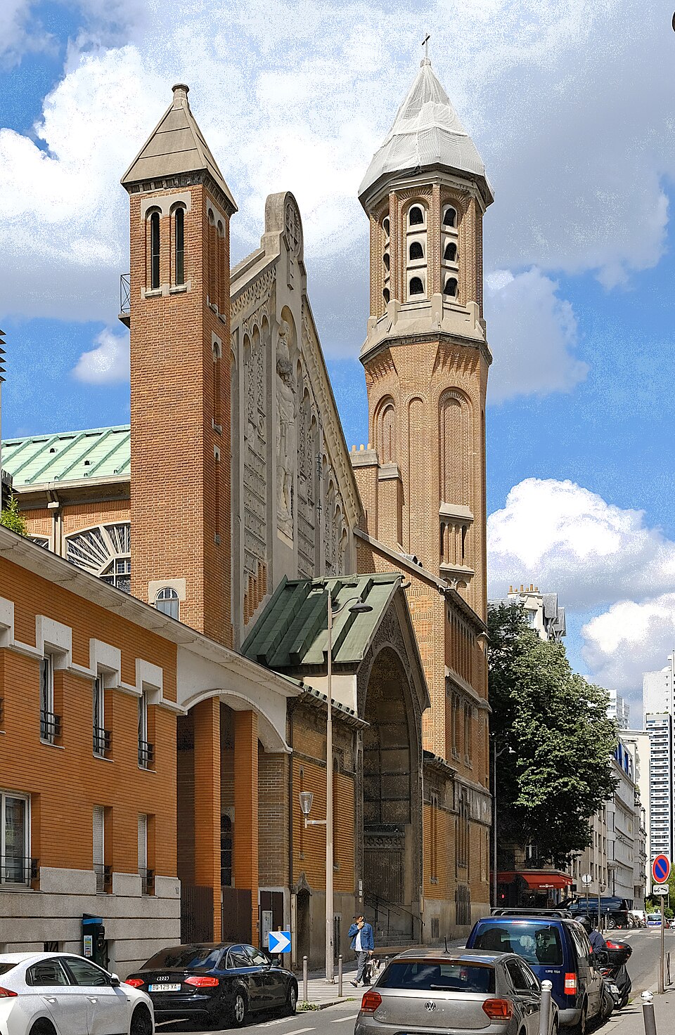 A photograph of Église Saint-Christophe-de-Javel