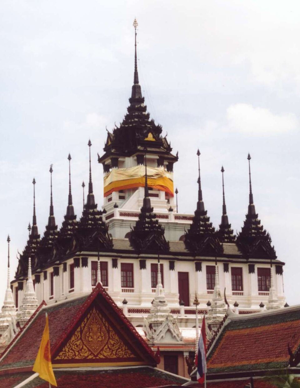 A photograph of Wat Ratchanatdaram