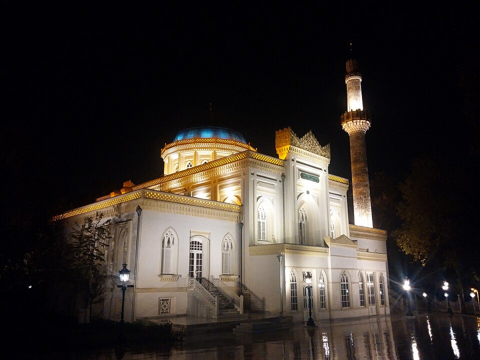 A photograph of Yıldız Camii