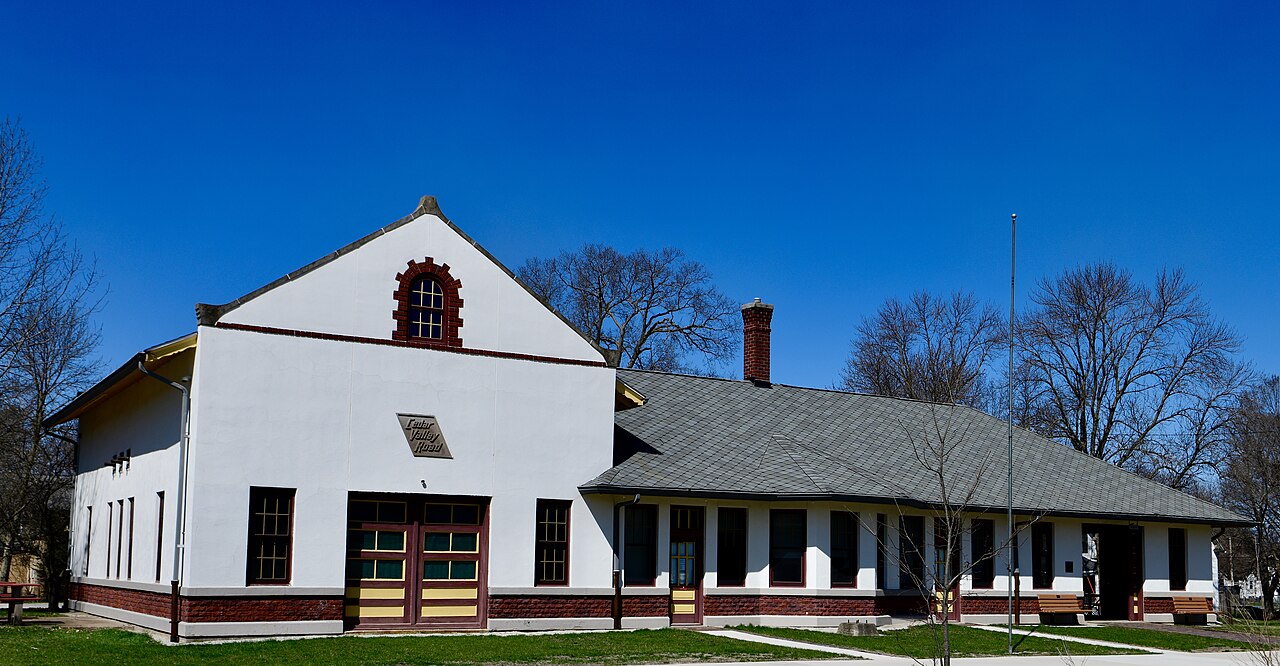 A photograph of Center Point