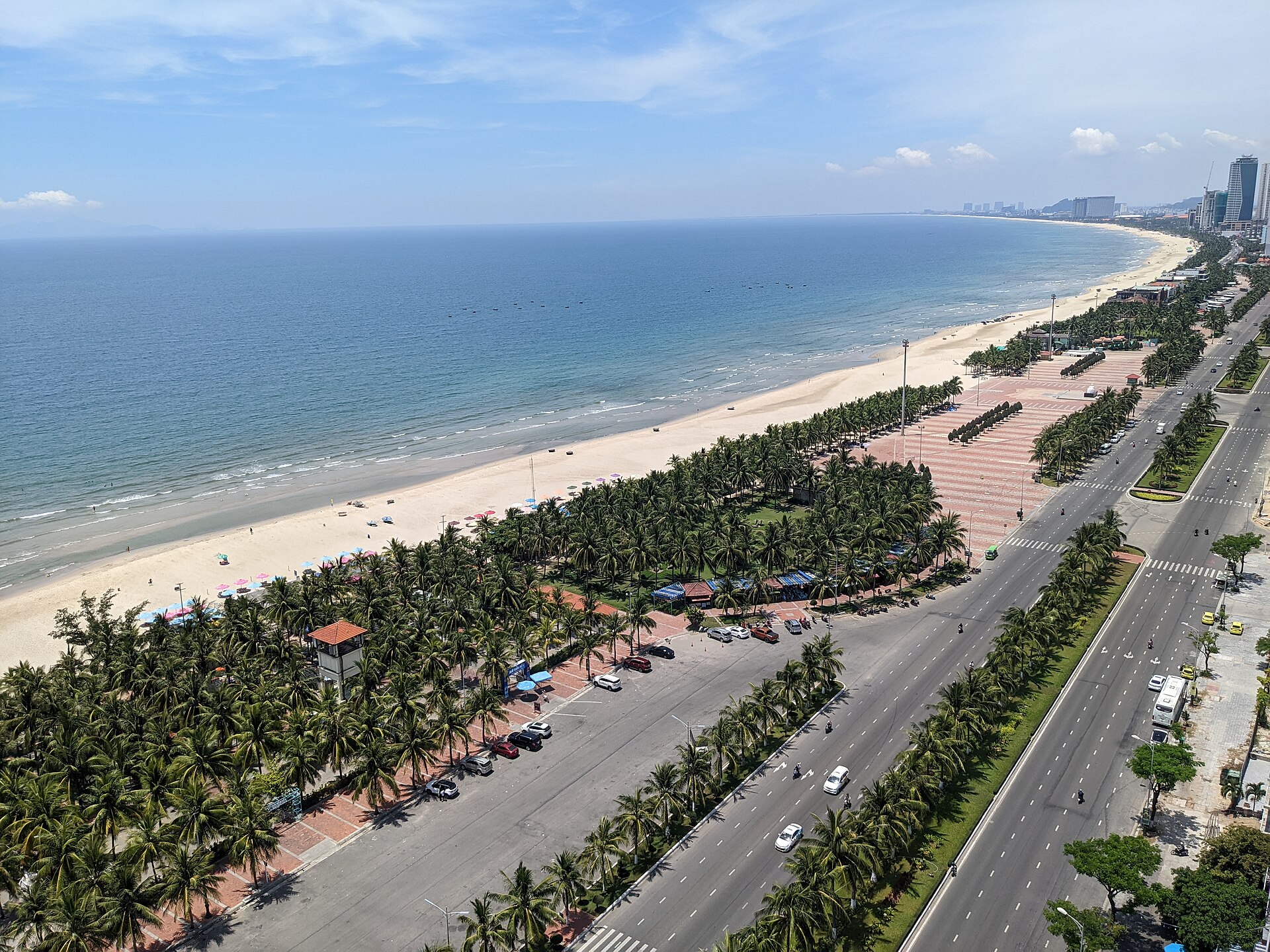 Bãi biển Mỹ Khê