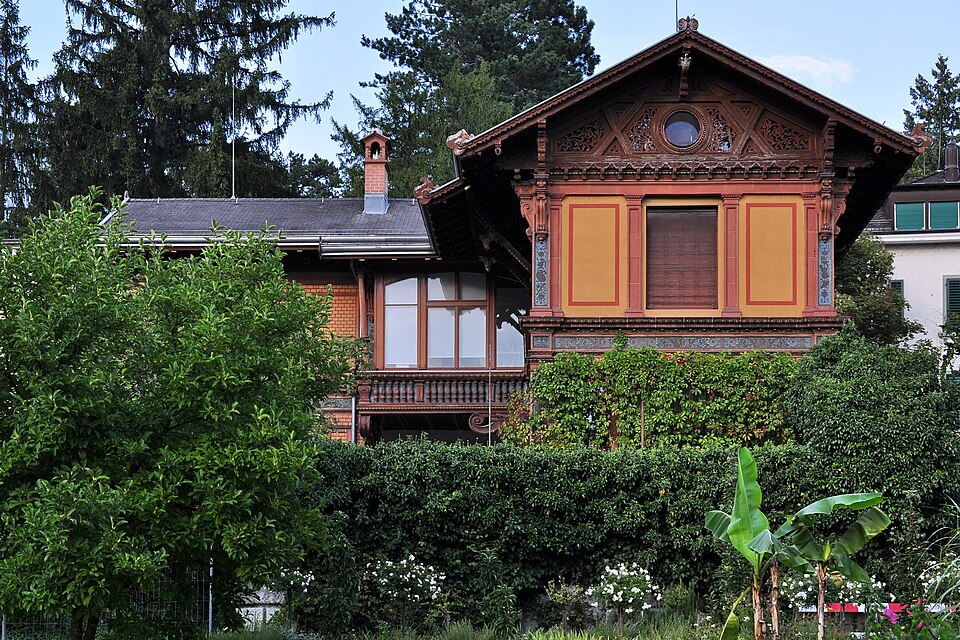 A photograph of Villa Patumbah