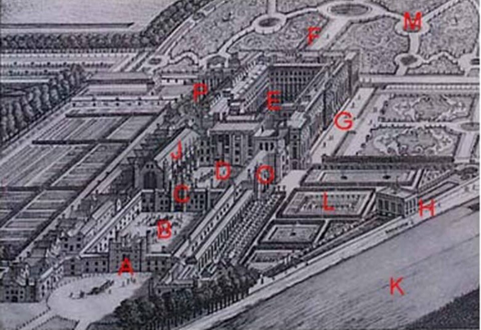 A photograph of Hampton Court Palace