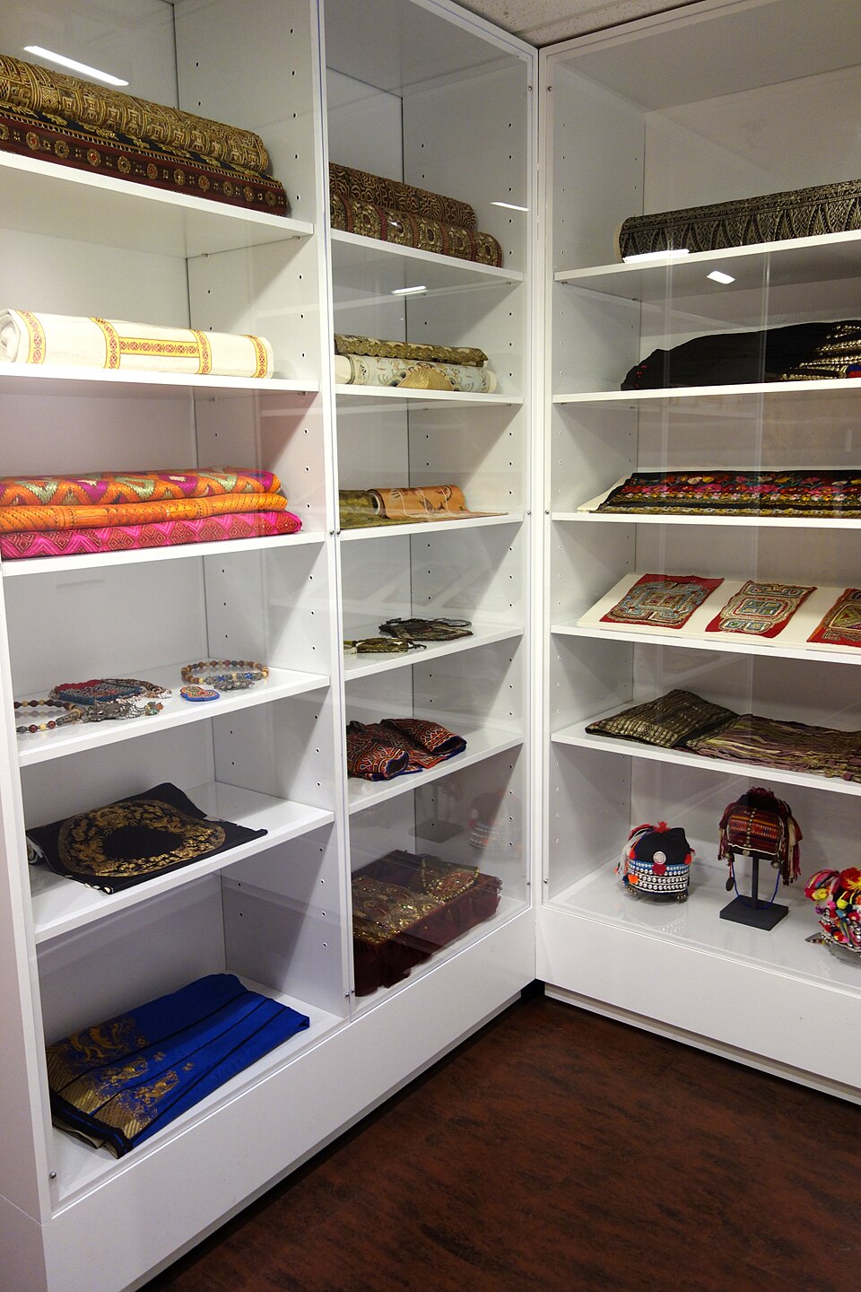 A photograph of Textile Museum of Canada