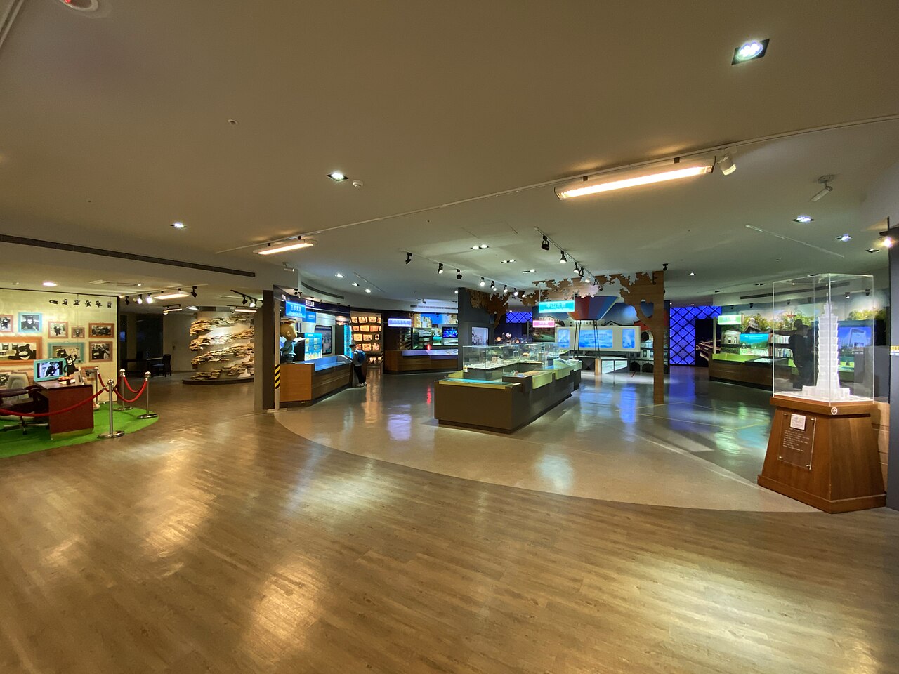 Discovery Center of Taipei fotoğrafı