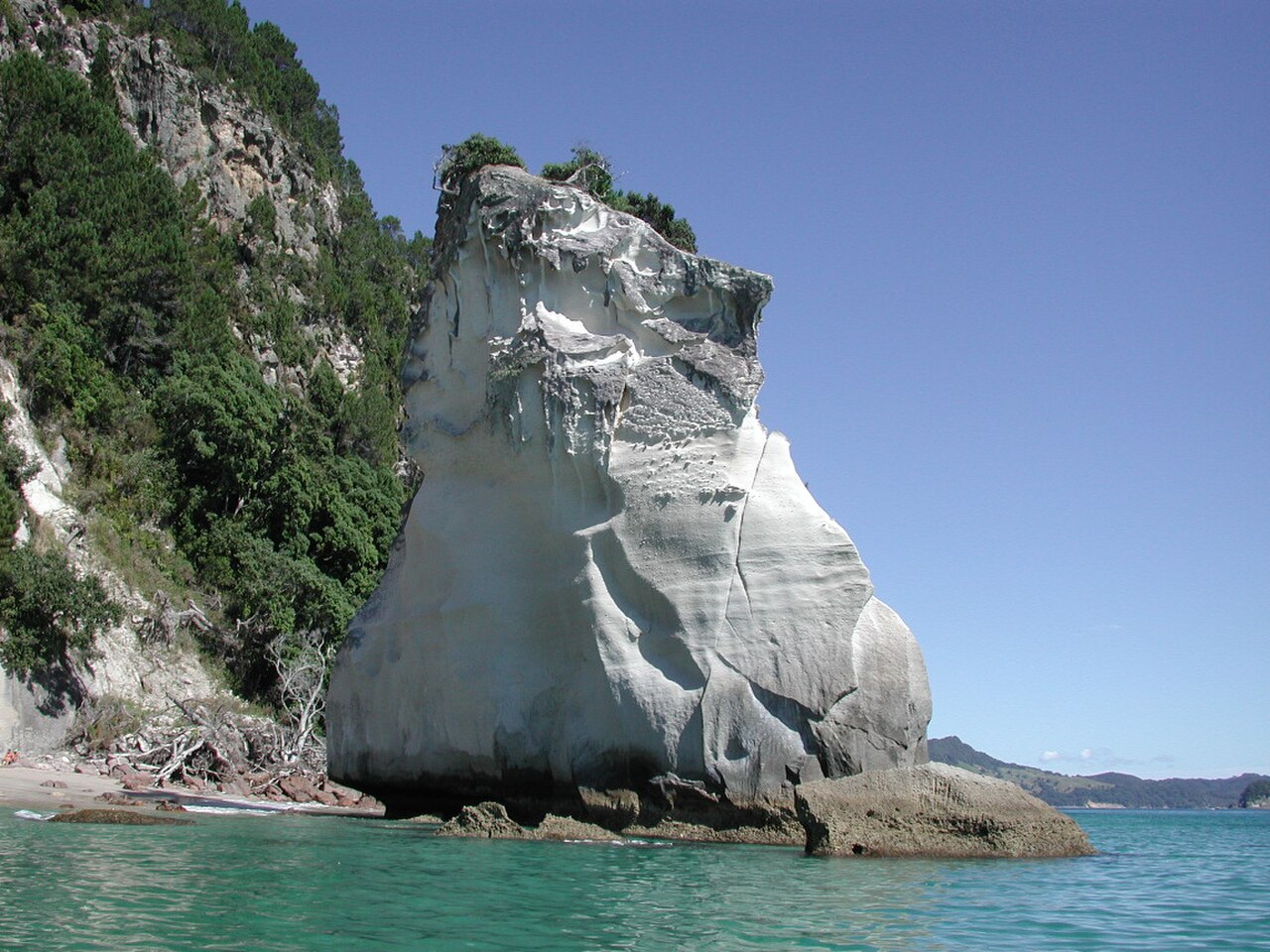 Mautohe Cathedral Cove