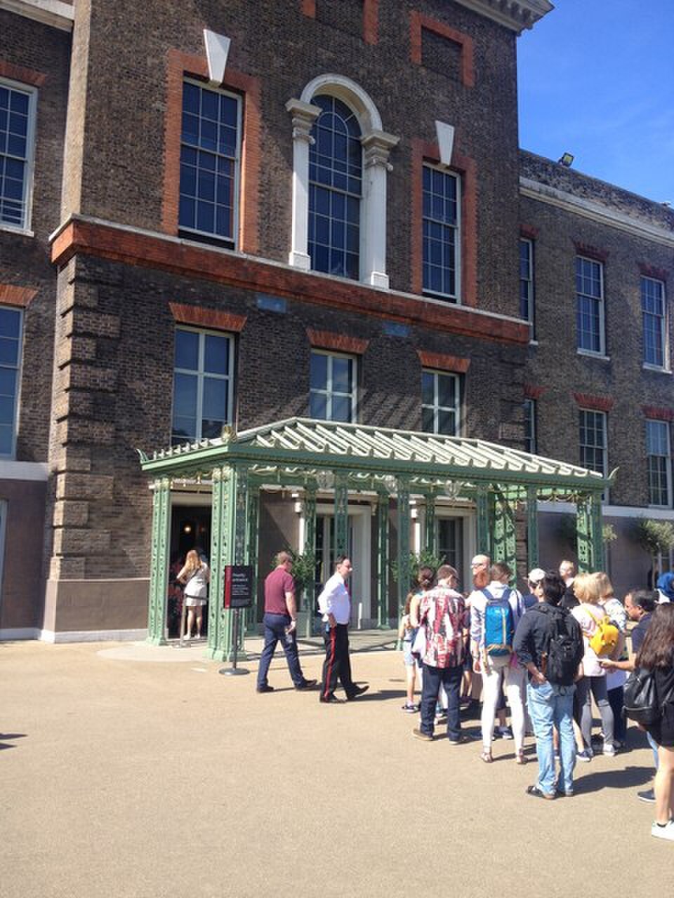 A photograph of Kensington Palace