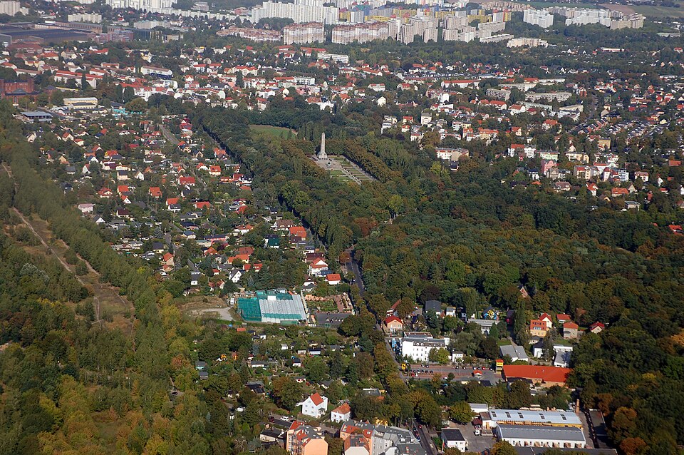 A photograph of Soviet War Memorial Schönholzer Heide