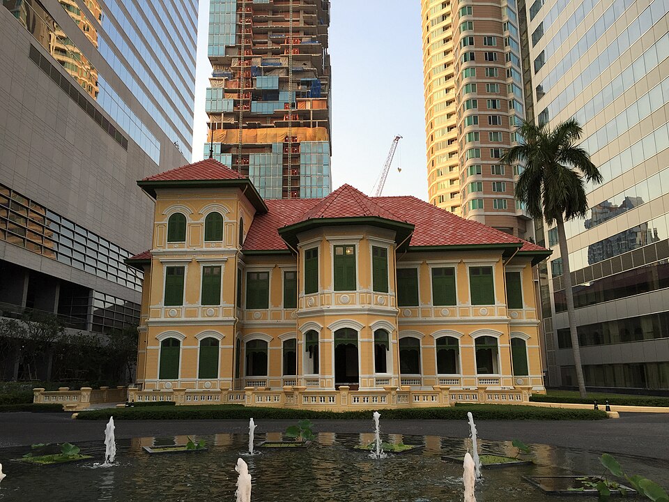 A photograph of Luang Sathorn Mansion