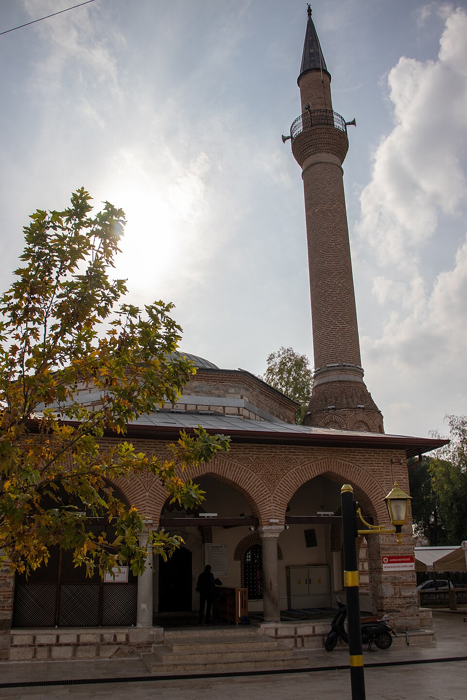 A photograph of Gülruh Sultan Mosque