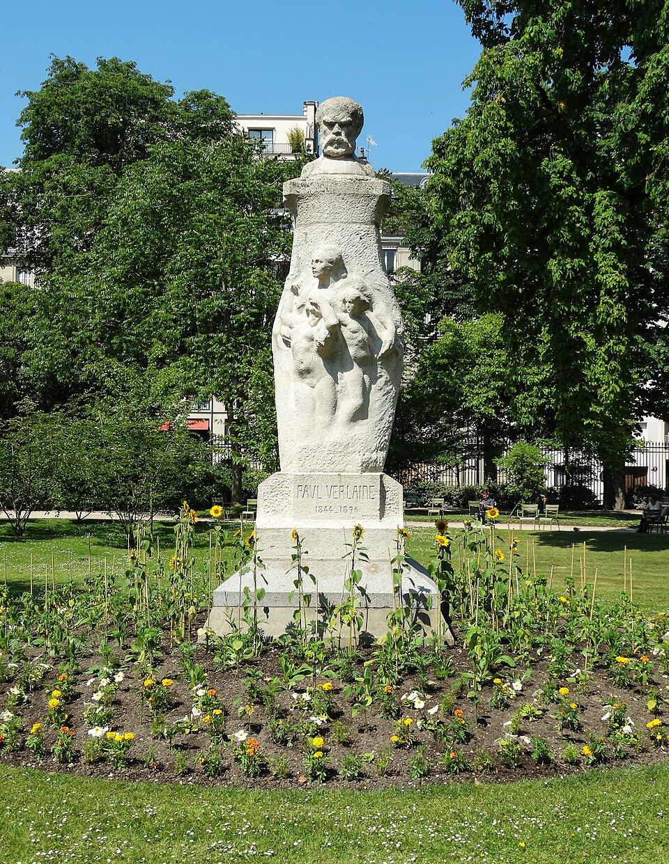 A photograph of Paul Verlaine