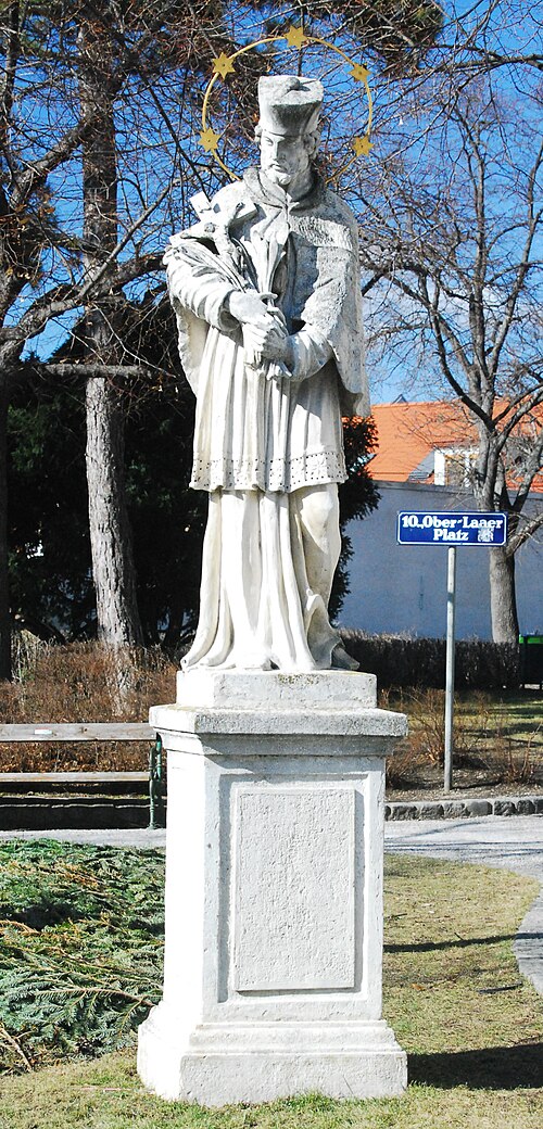 Johannes-Nepomuk-Statue