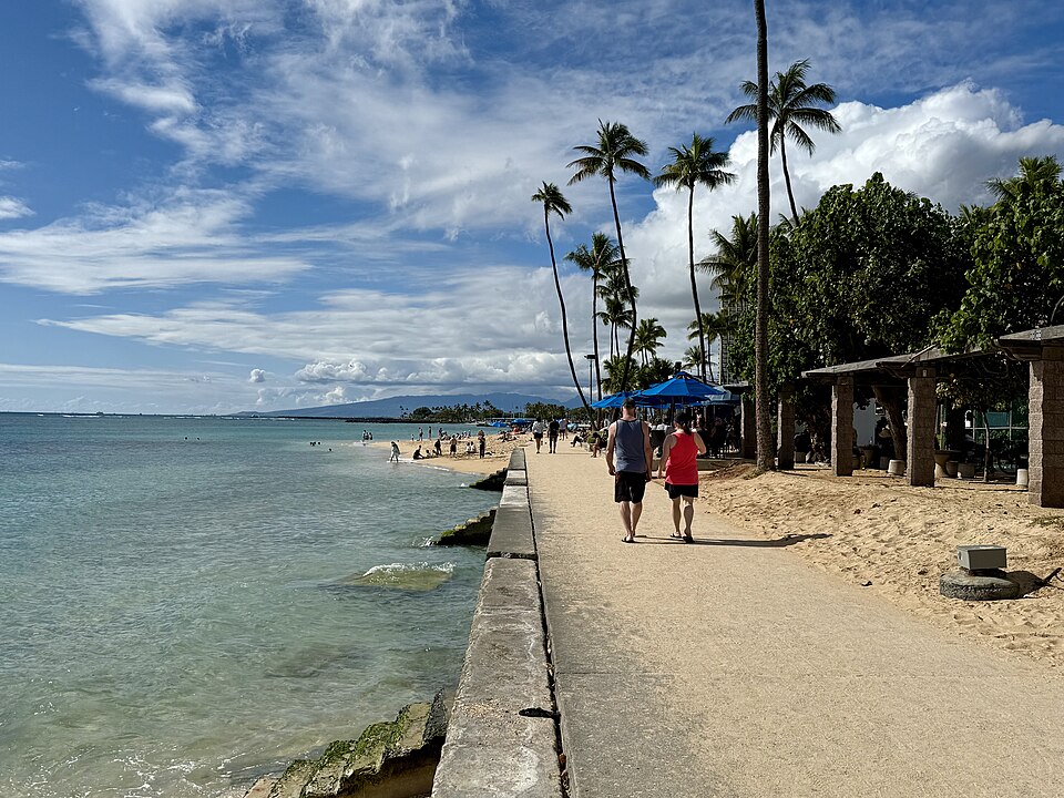 A photograph of Fort DeRussy Beach Park