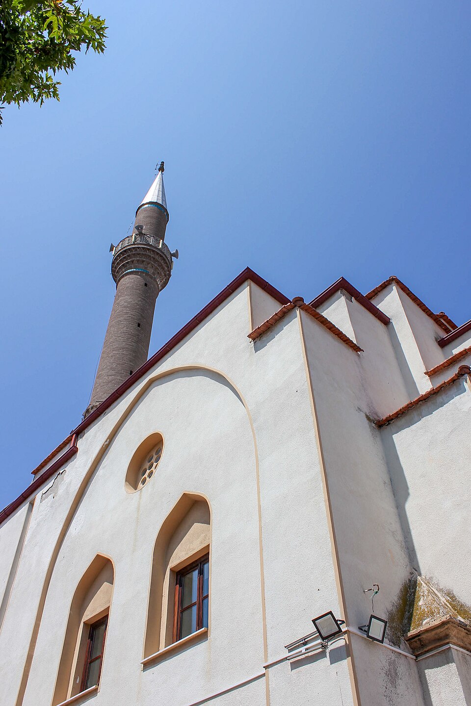 A photograph of Şeyh İsa Camii