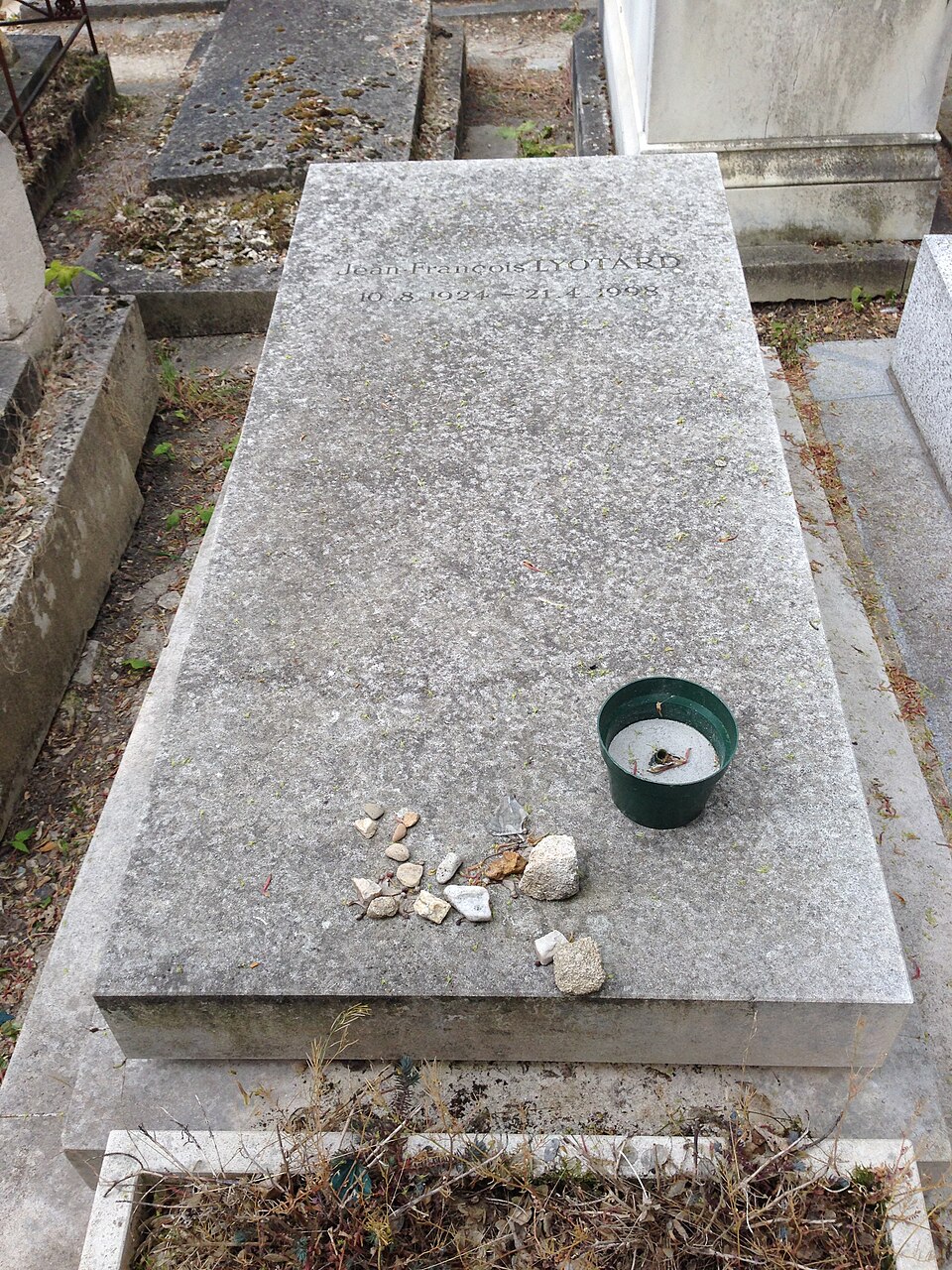 A photograph of Grave of Jean-François Lyotard