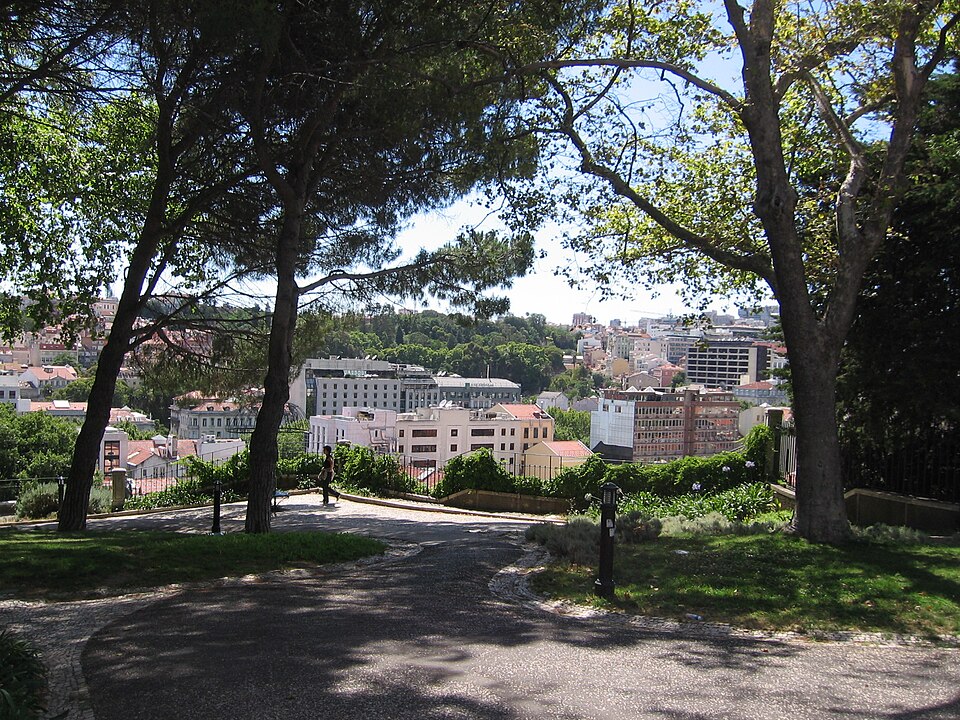 A photograph of Jardim do Torel