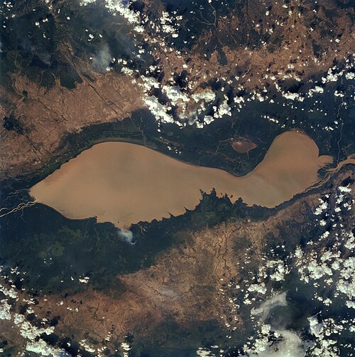 បឹង​ទន្លេសាប