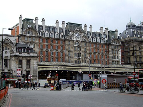 Victoria İstasyonu