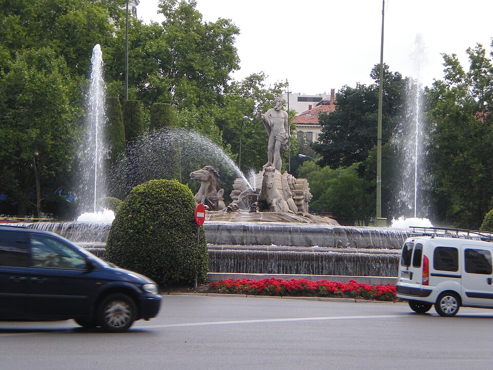 A photograph of Fountain of Neptune
