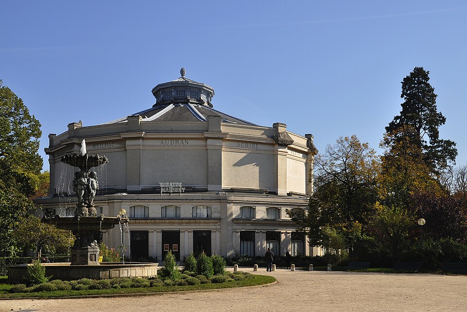 A photograph of Théâtre Marigny