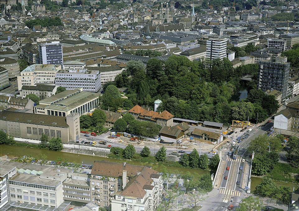 A photograph of Haus Konstruktiv