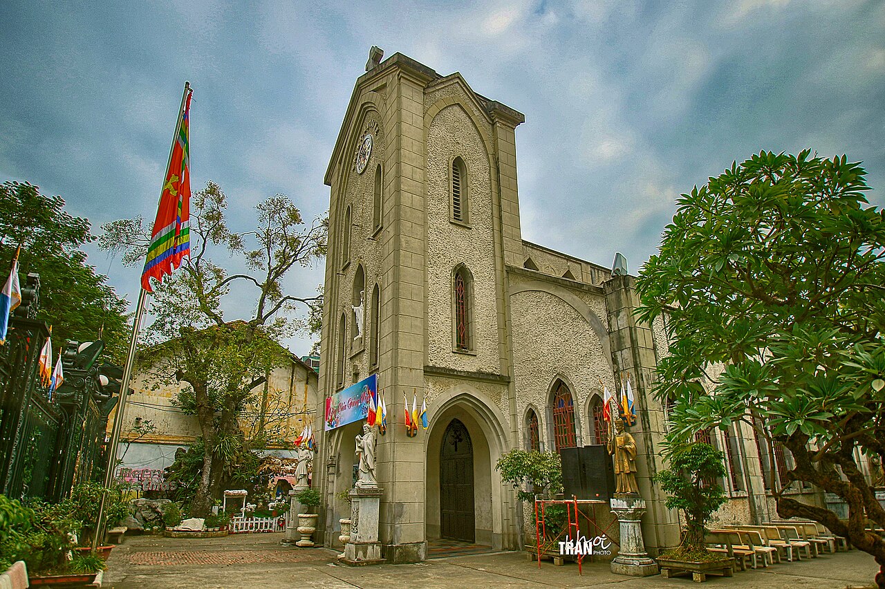 Nhà thờ Hàm Long